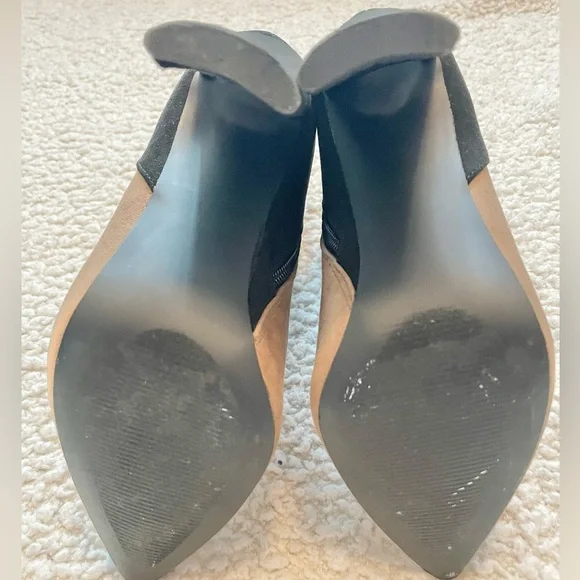 HP 🎉 🆕 Snakeskin Front Black Booty Heels | Size 8 - Picture 4 of 5